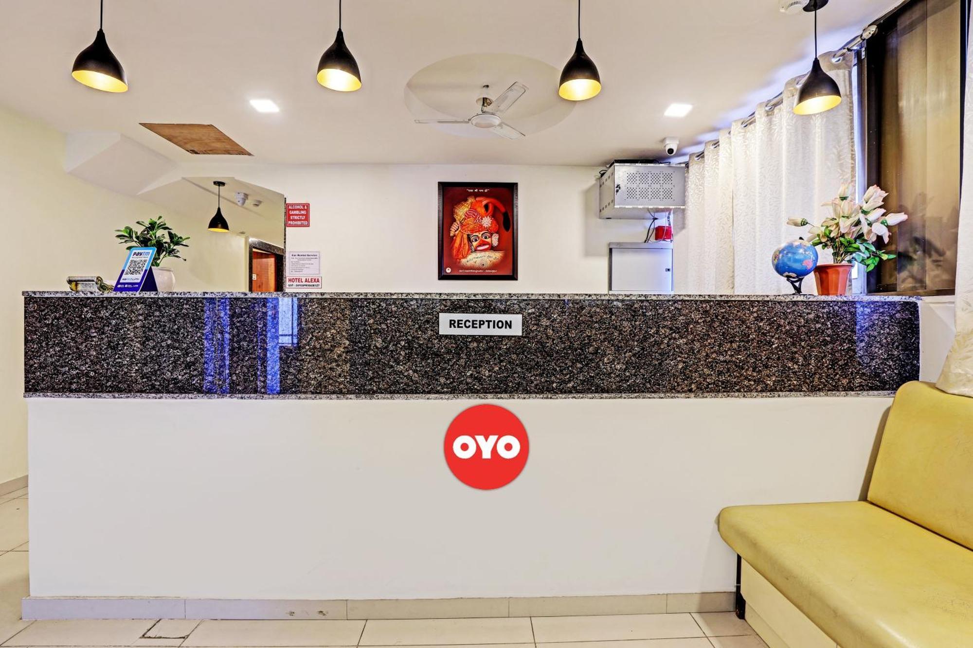 Hotel O Alexa Ahmedabad Exterior photo